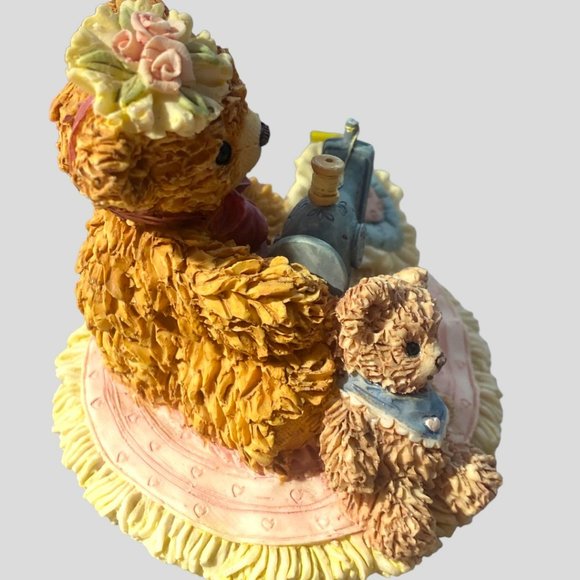 💰 5 FOR $40 / BAINBRIDGE BEARS COLLECTION: VINTAGE - THE FINISHING TOUCH (EUC) - Picture 2 of 5